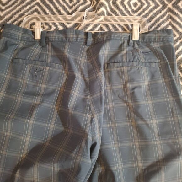 Nike Golf Men's Plaid FitDry Pants - Sz 38x32 - Picture 7 of 10